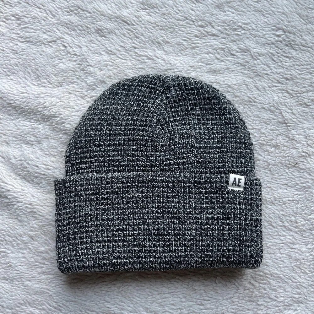 American Eagle NWT waffle work wear lightning gray beanie hat